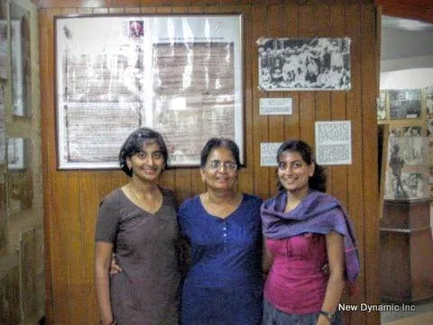 Veena Mehta and her two daughters at the Rajghat Gandhi Museum.